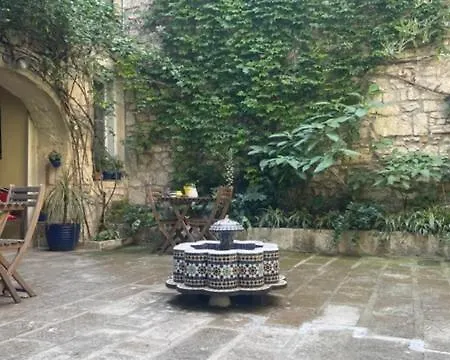 Le Grand Rouget * Beaucaire (Gard)